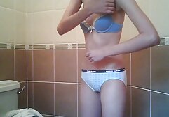 MILF Penny videos de sexo de nicaragua Brooks extiende su agarre y se masturba